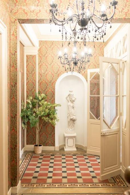 Appartement Immeuble L'Aristocrate - L'Epicurien- Bd Carnot à Angers Extérieur photo
