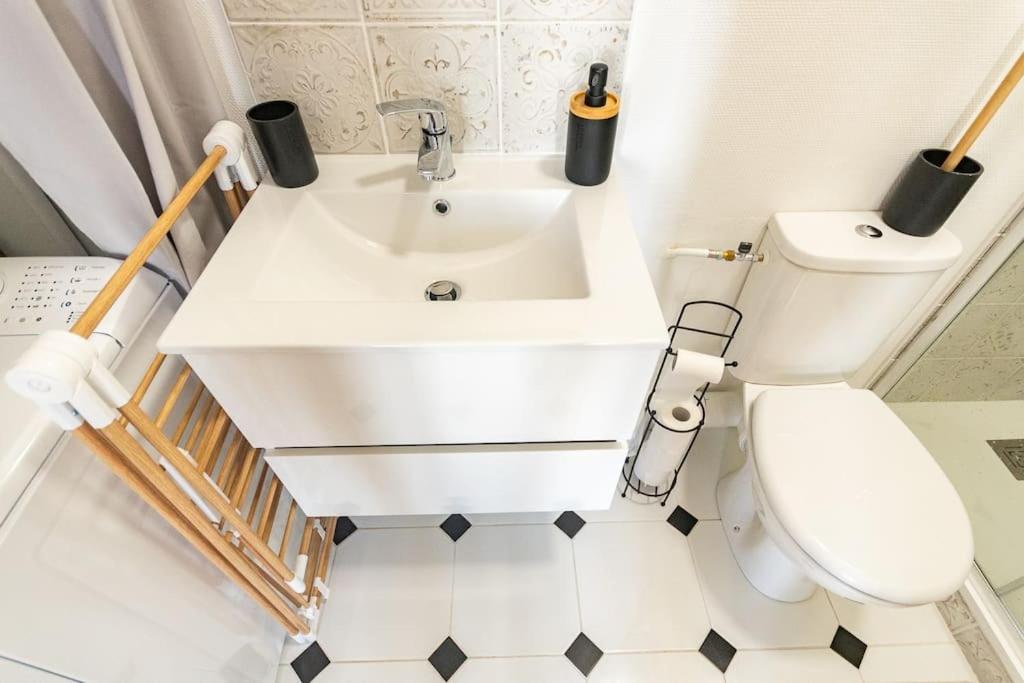 Appartement Immeuble L'Aristocrate - L'Epicurien- Bd Carnot à Angers Extérieur photo