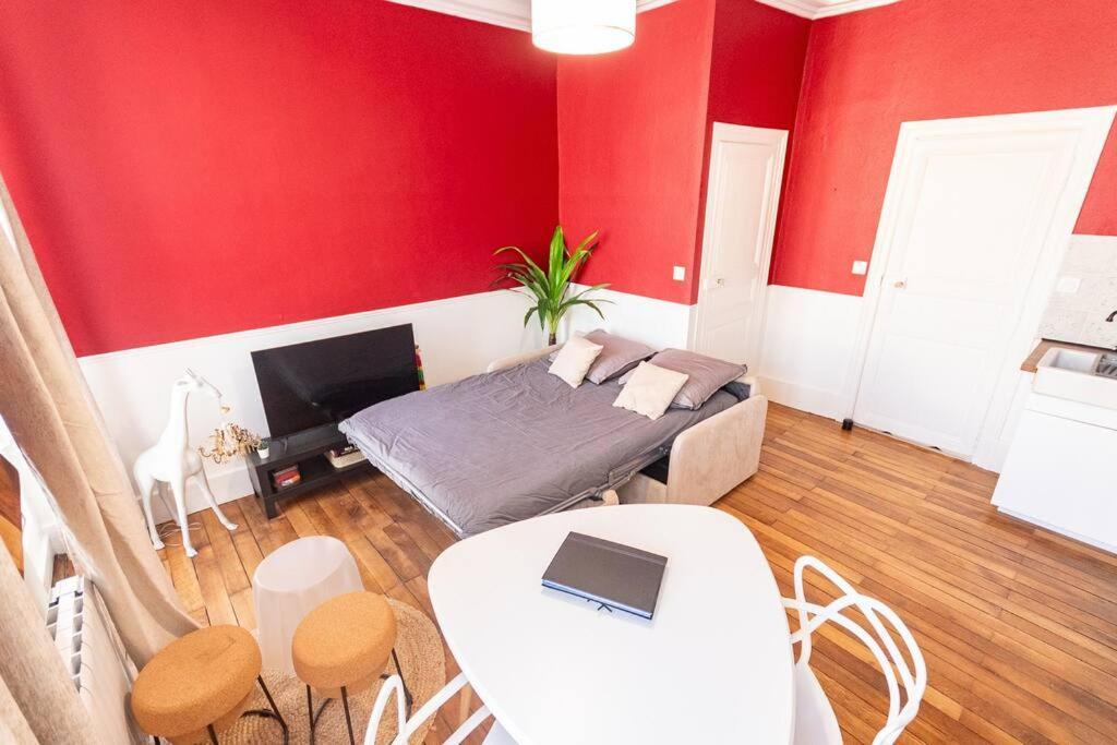 Appartement Immeuble L'Aristocrate - L'Epicurien- Bd Carnot à Angers Extérieur photo